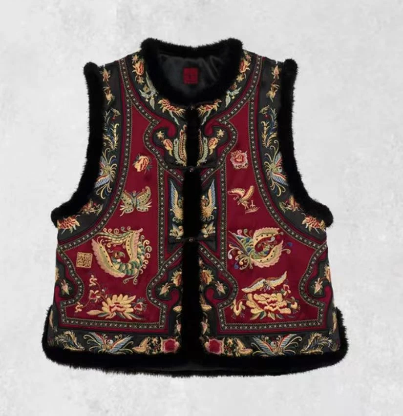 锦尚韵有凤来仪毛领新中式夹棉厚重工刺绣花罗马甲2024D6002璐璐