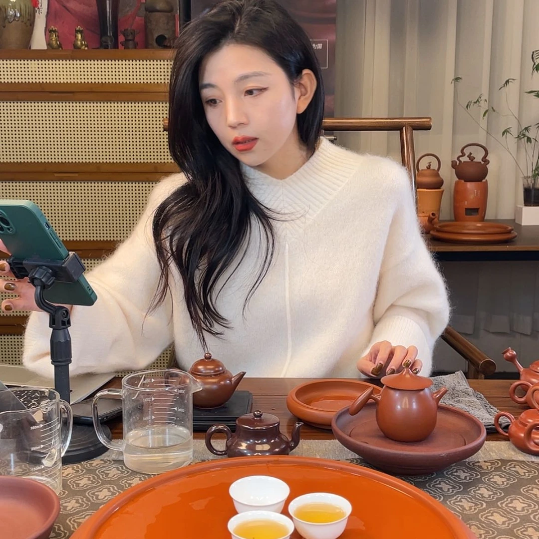 【闪购商品】紫砂茶壶L****n