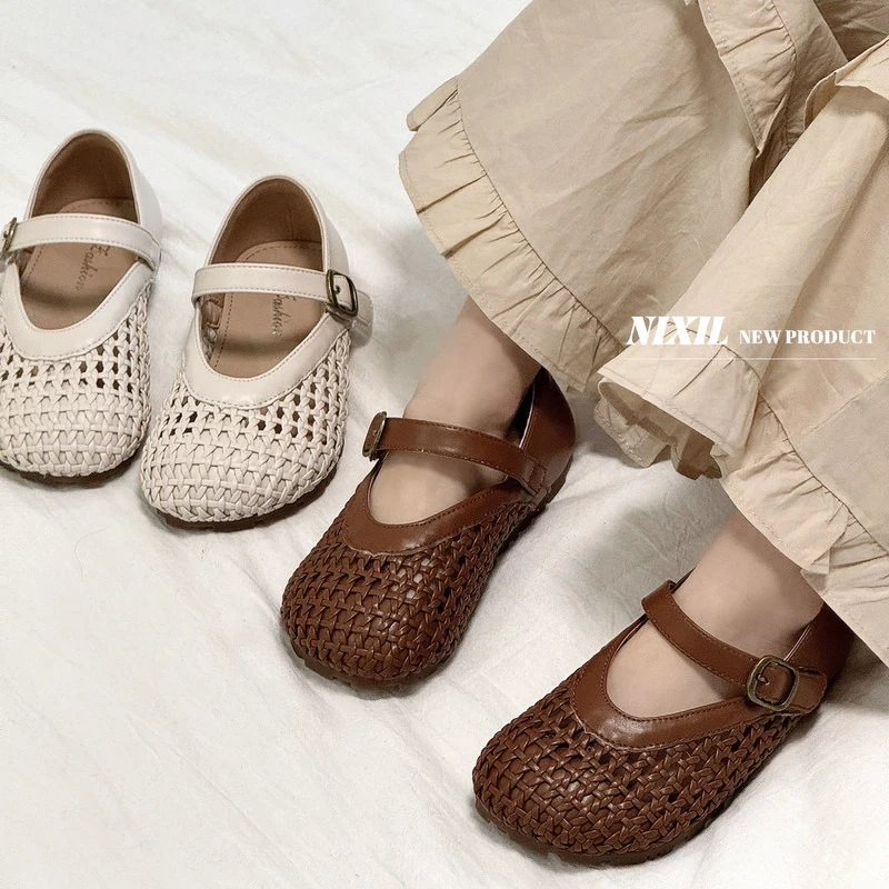 女童镂空凉鞋2024夏季新款宝宝透气软底鞋子小女孩复古时尚沙滩鞋