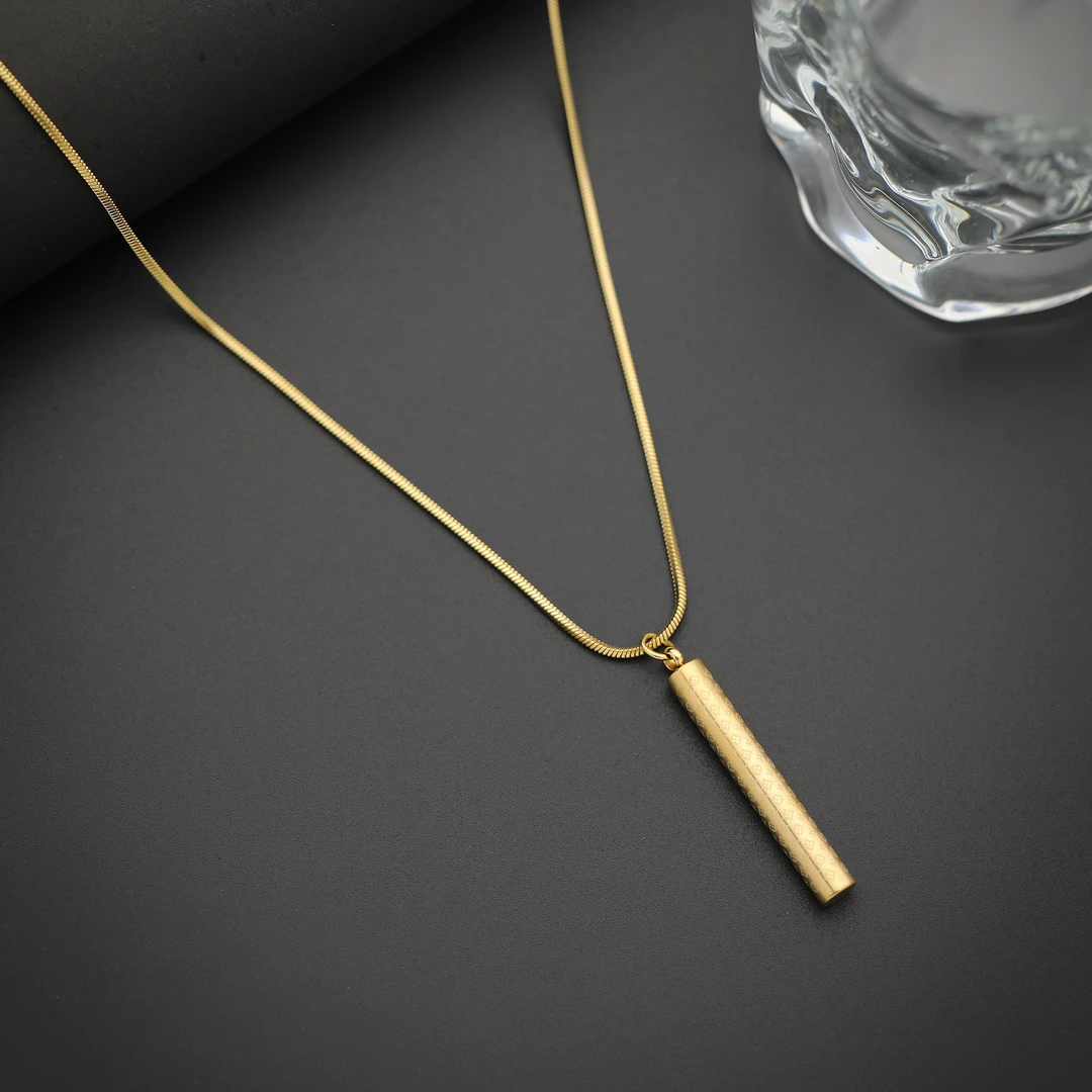 钛钢项链 花花项链  时尚气质百搭简约坠链项链