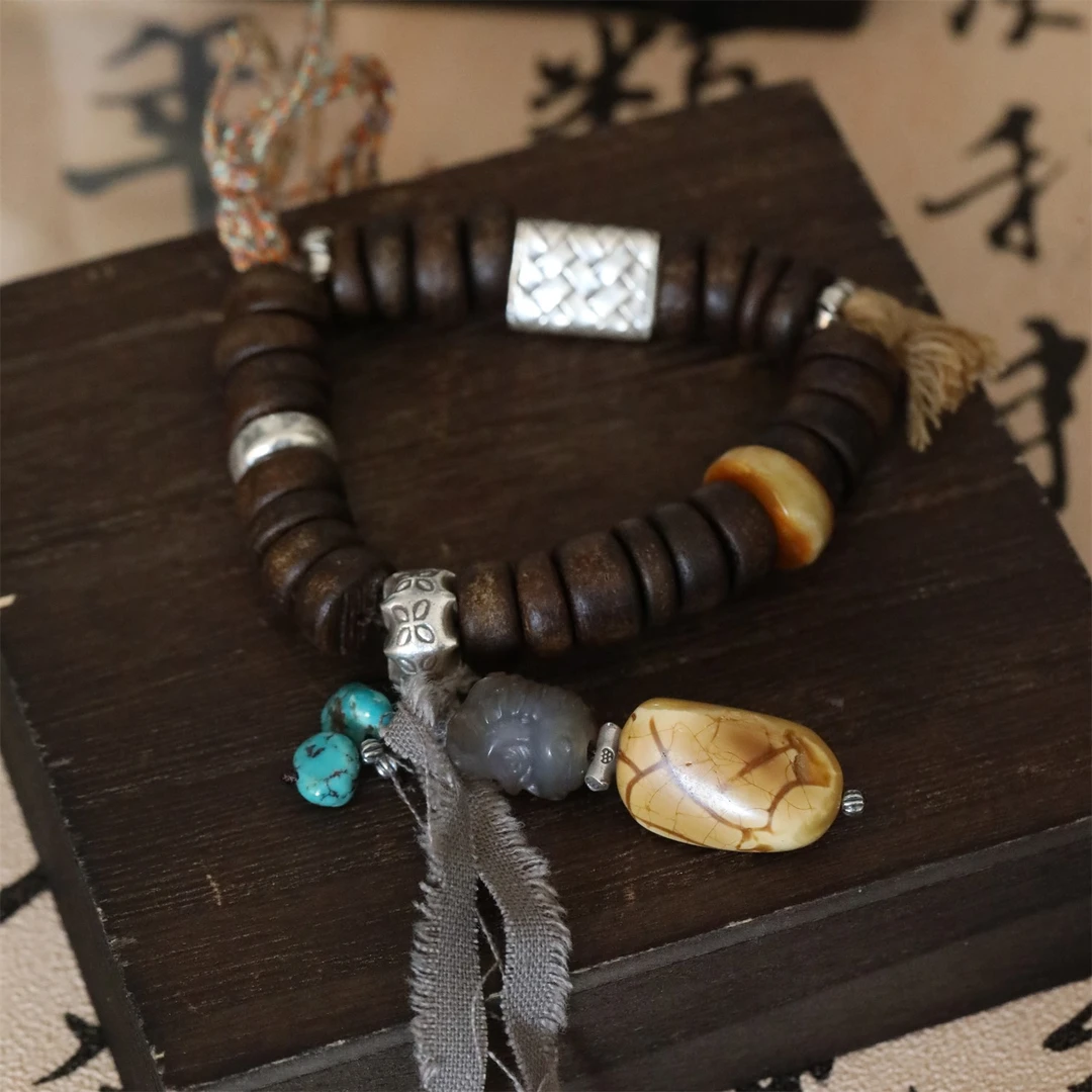 925银手链 S08093 不规则编织三角珠香香松松弹力绳手串