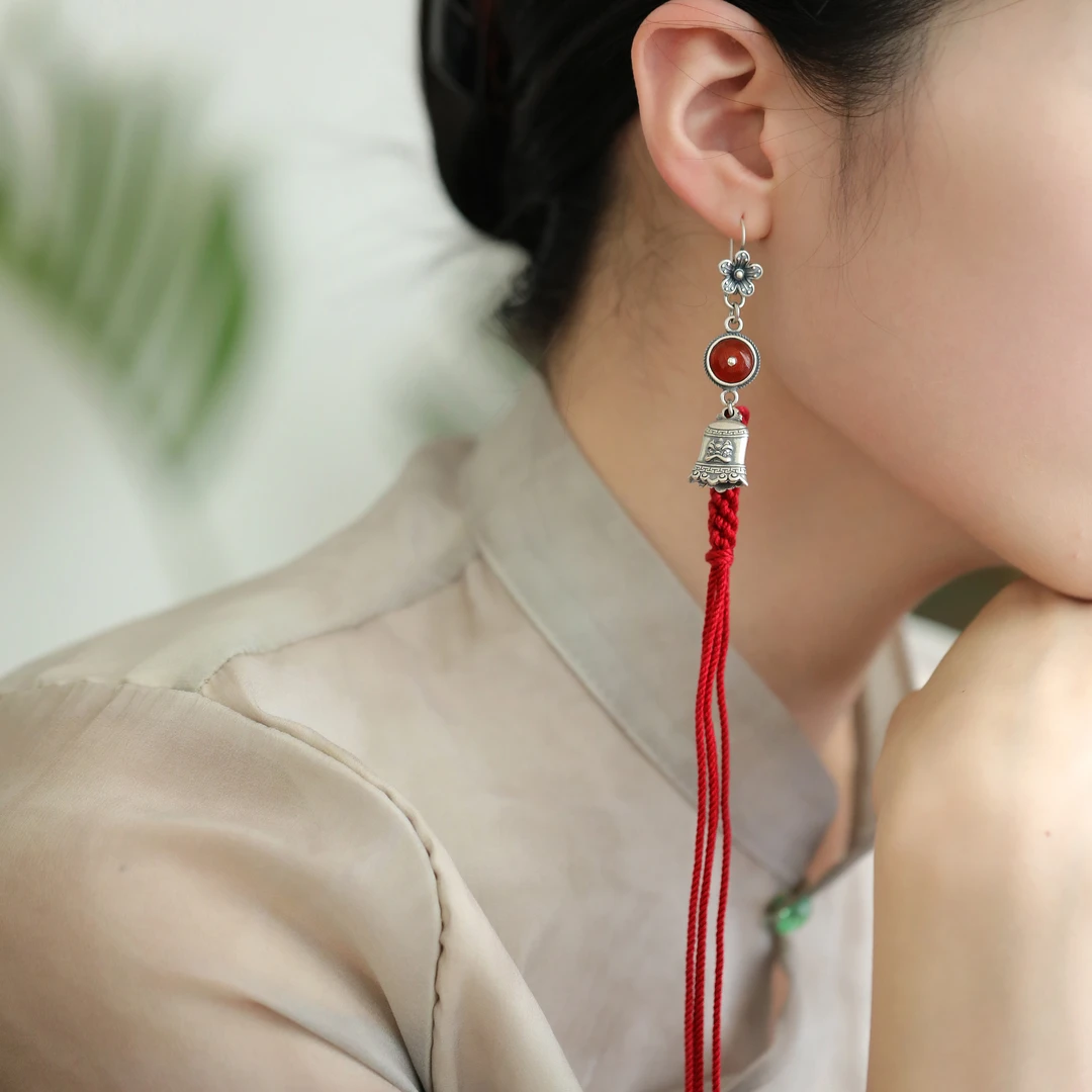 925银耳饰  E23363 红绳流苏瑙瑙醒狮花朵耳钩耳环