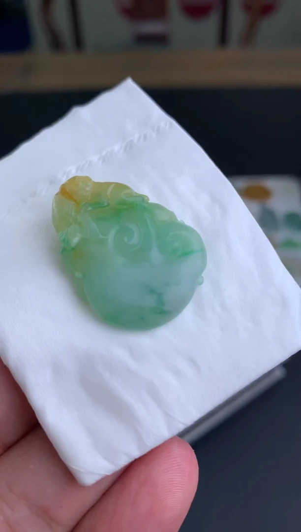 【闪购商品】定制翡翠未镶嵌翡翠