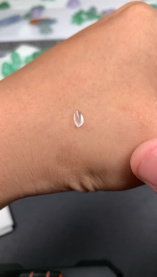 【闪购商品】定制翡翠未镶嵌翡翠