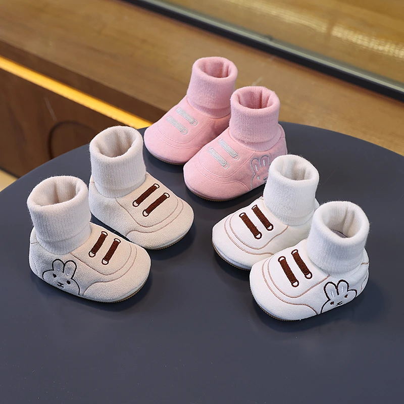 步前鞋袜一体婴幼儿鞋子0-1岁不掉跟春秋冬保暖6-12个月男女宝宝