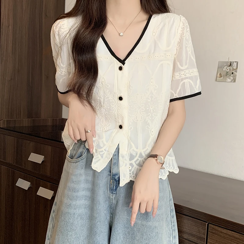 大码小香风V领短袖衬衫2024新款夏季胖mm显瘦上衣设计感小众女