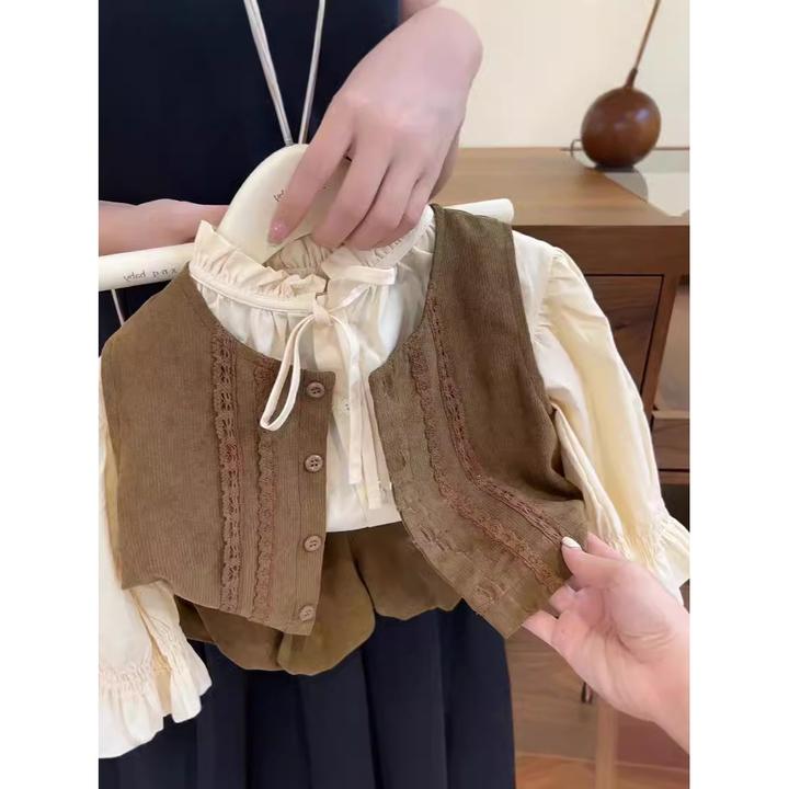 儿童套装三件套美拉德色系可爱复古马甲+衬衫+短裤女童可爱潮