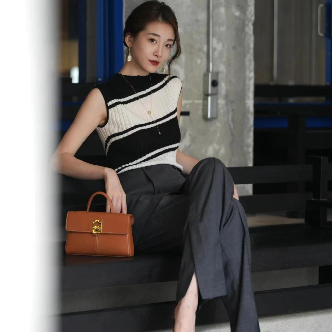 2024新款早秋冬季休闲气质无袖背心搭配假两件西裤显瘦百搭洋气