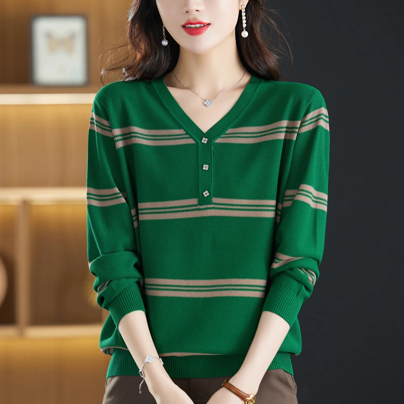 【80-180斤】V领纽扣针织上衣女秋冬宽松显瘦洋气条纹毛衣打底薄款