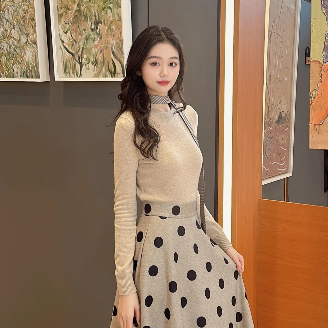 GIRDEAR/哥弟 秋冬气质显瘦洋气百搭长袖羊绒针织打底衫女1399593