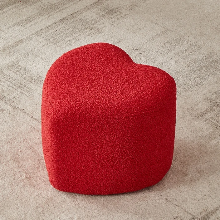 羊羔绒心形脚蹬门口换鞋凳网红卧室小矮凳子家用茶几千鸟格沙发凳