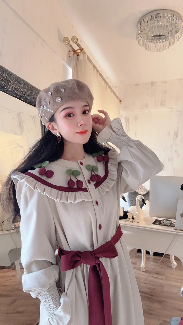 安霓王妃【红樱桃】设计师原创定制加厚显瘦开衫款娃娃领大摆连衣裙