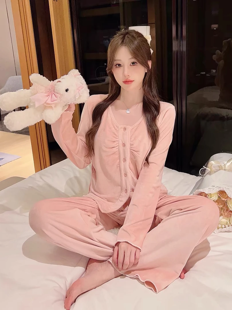 带胸垫薄绒海岛绒睡衣女秋冬季加绒加厚珊瑚绒家居服甜美圆领冬天