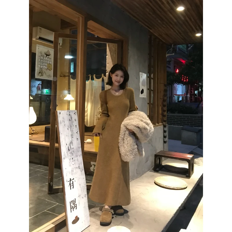 【谢不肉】宽松A字喇叭袖慵懒圆领百搭显瘦时尚休闲连衣裙5314