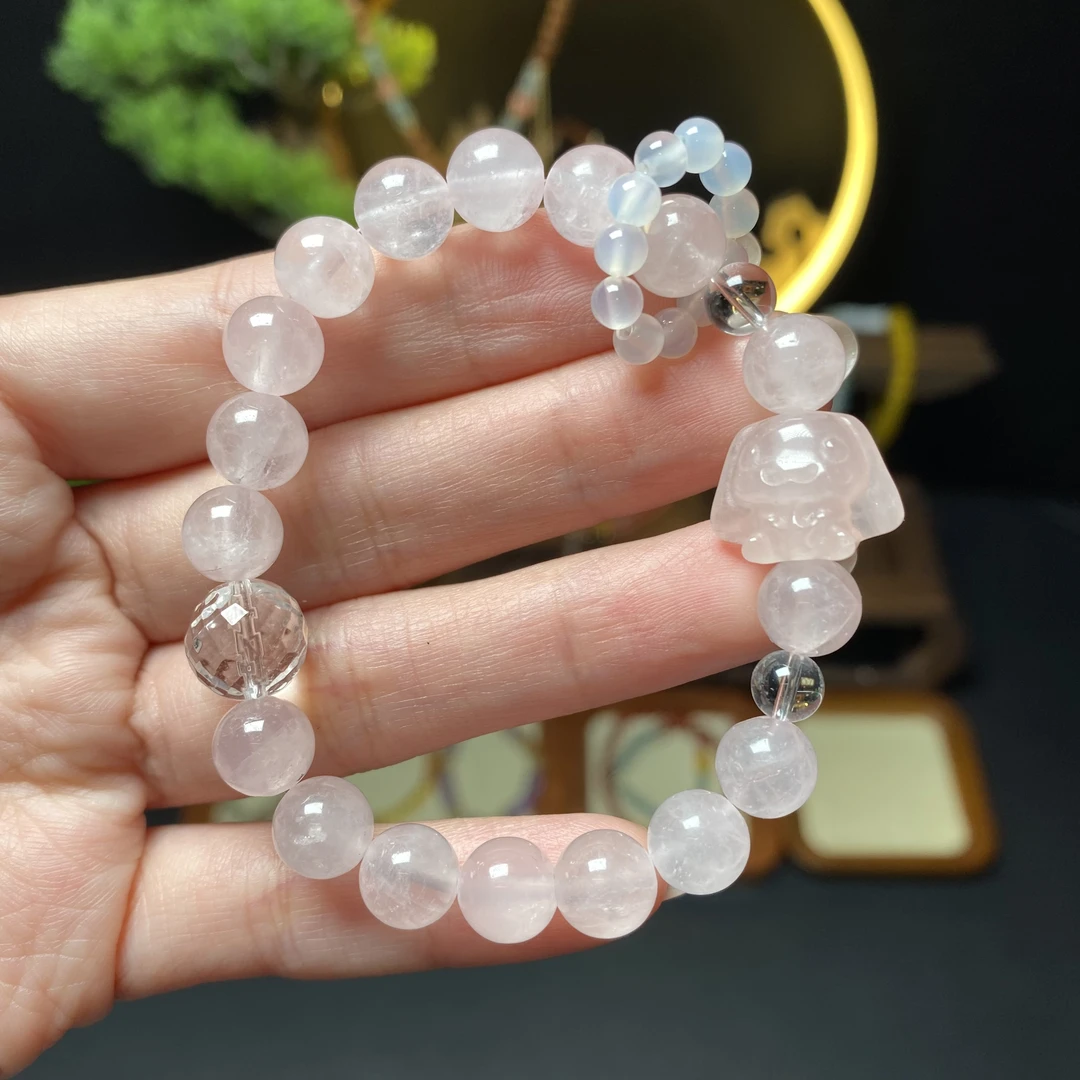 【粉水晶8m+手串】A487搭配玉桂狗精雕件+跑环水晶手串精致百搭