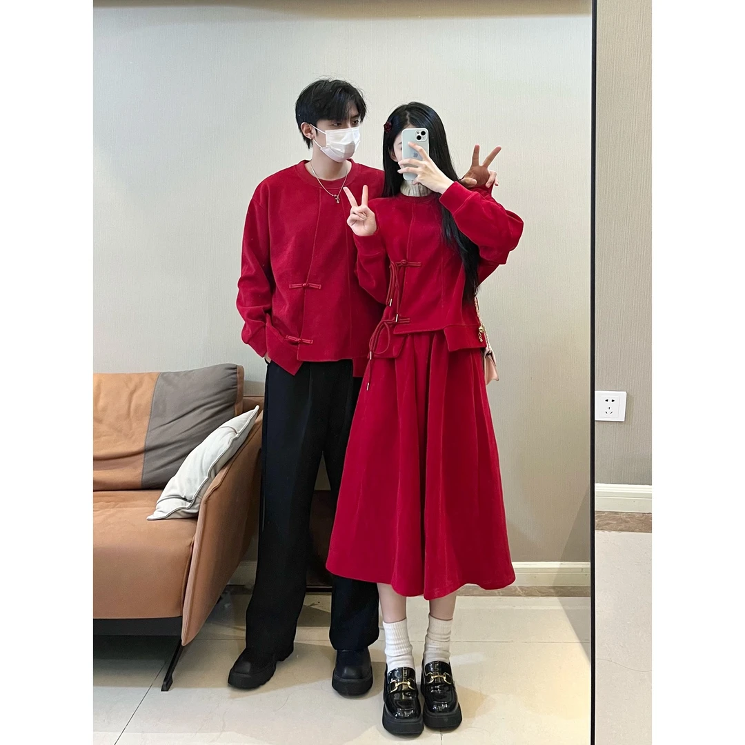 新中式国风连衣裙子秋冬季气质加绒加厚套装情侣装酒红色本命年