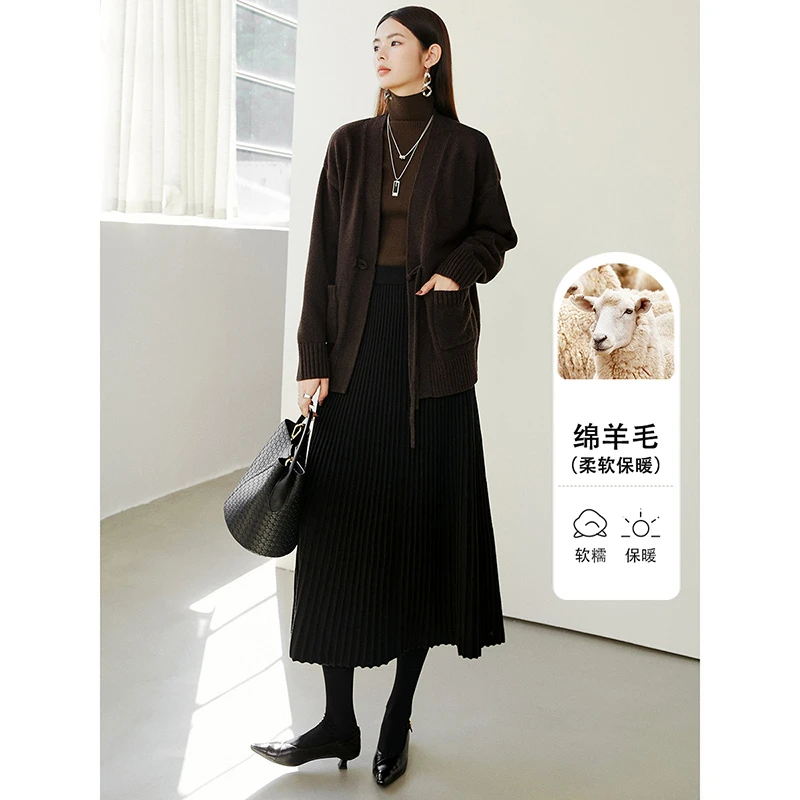 晚白时尚简约休闲毛衣气质绵羊毛中长款保暖纯色针织开衫24072607