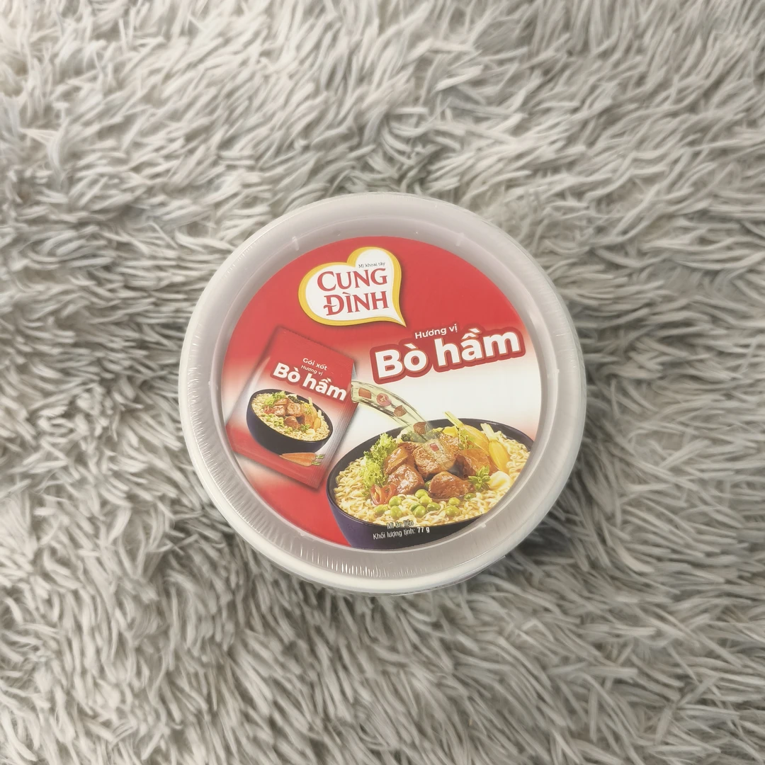 越南进口红烧牛肉味泡面