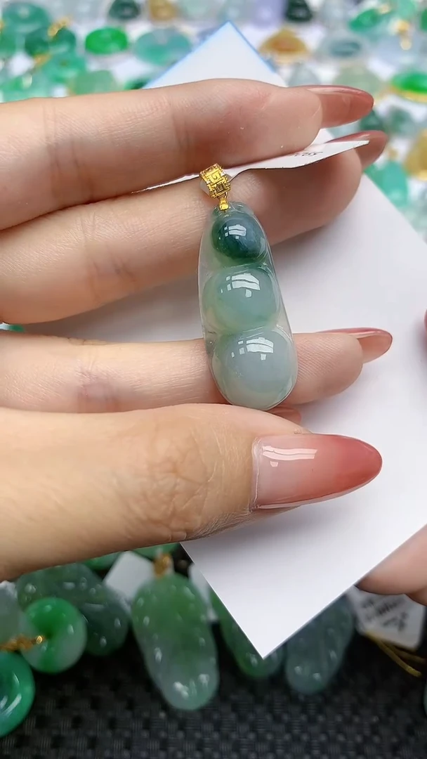 【闪购商品】翡翠挂件18K金镶嵌天然翡翠A货，35