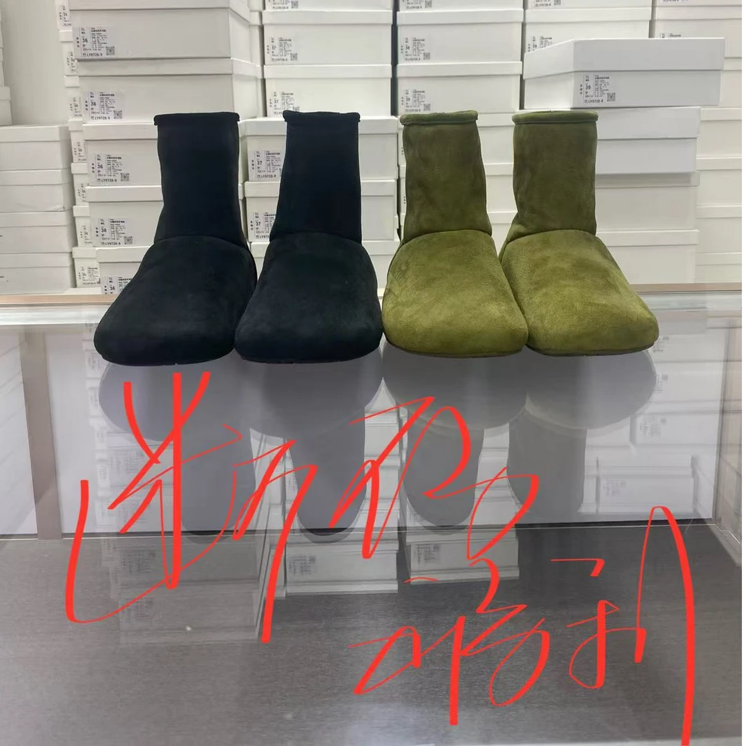 SARODIA真皮时尚百搭平底秋冬休闲鞋