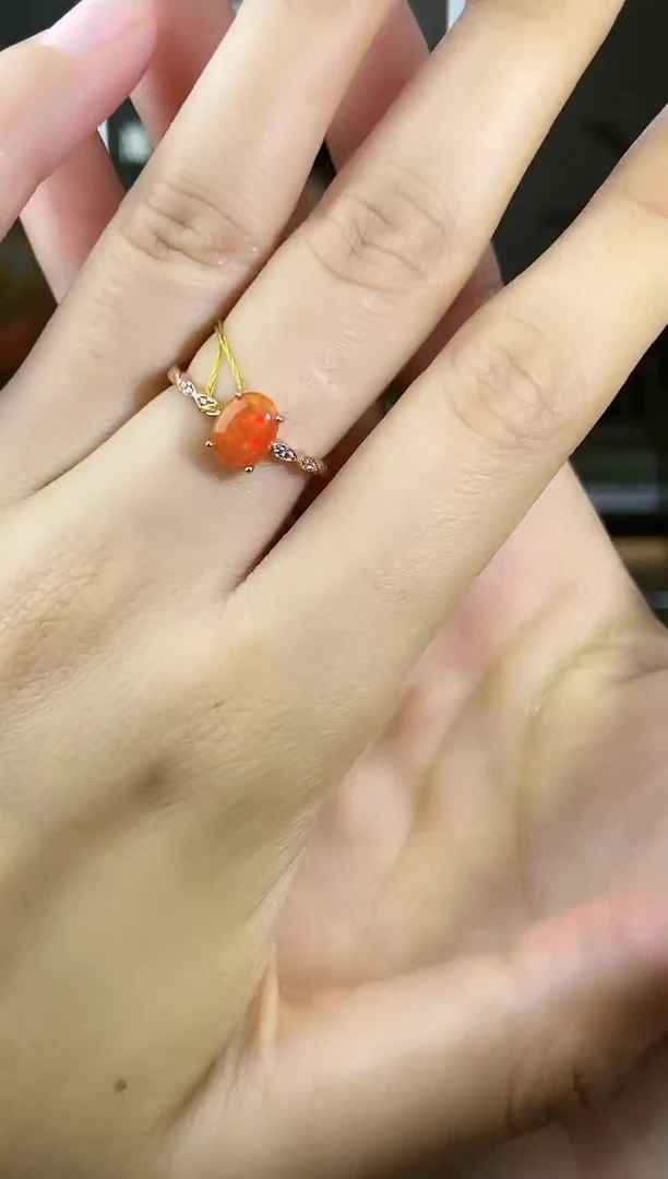 【闪购商品】欧泊手饰银S925镶嵌欧泊