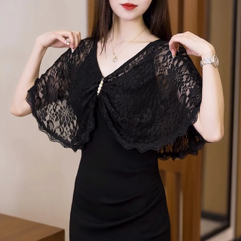 蕾丝短款披肩女夏季外搭小罩衫镂空花边斗篷套头防晒小坎肩配裙子