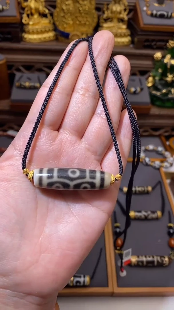 【闪购商品】A25576多样性-18K卡其绿L六吊坠