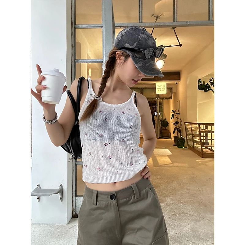 D YANGJUN 背心女2024夏季新款内搭带钻镂无袖圆领绝美吊带上衣