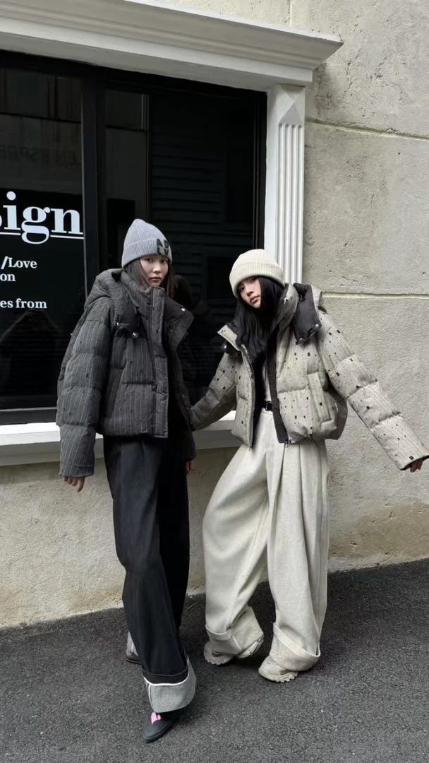 【南风里】高端连帽重工烫钻镂空满天星羽绒服