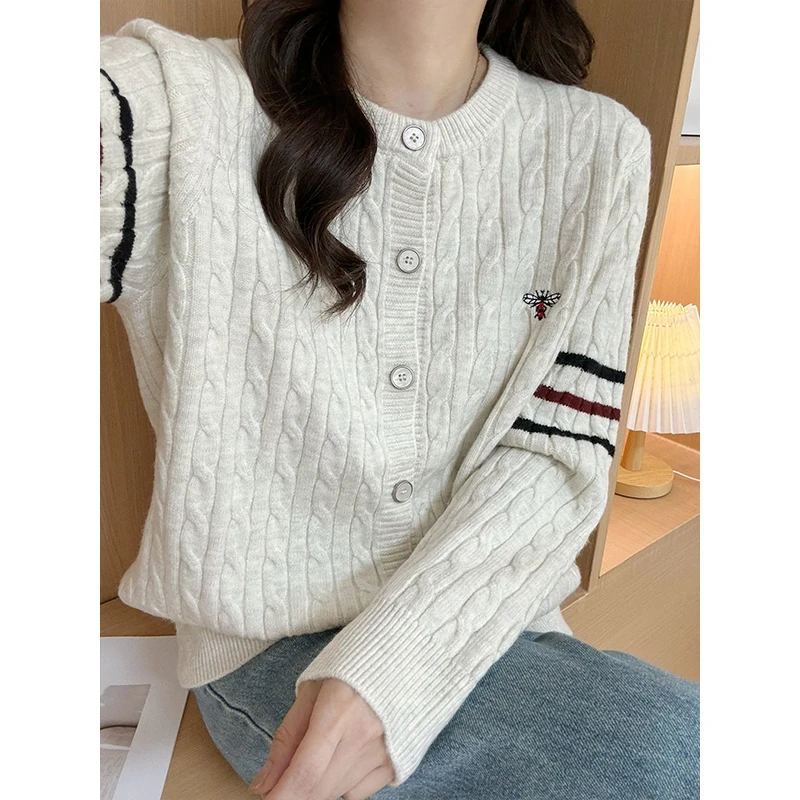 拼色横条针织开衫秋冬季百搭洋气麻花螺纹毛衣