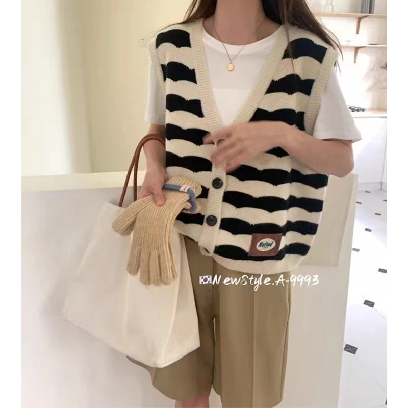 新款百搭时尚简约撞色针织马甲 QJY6065