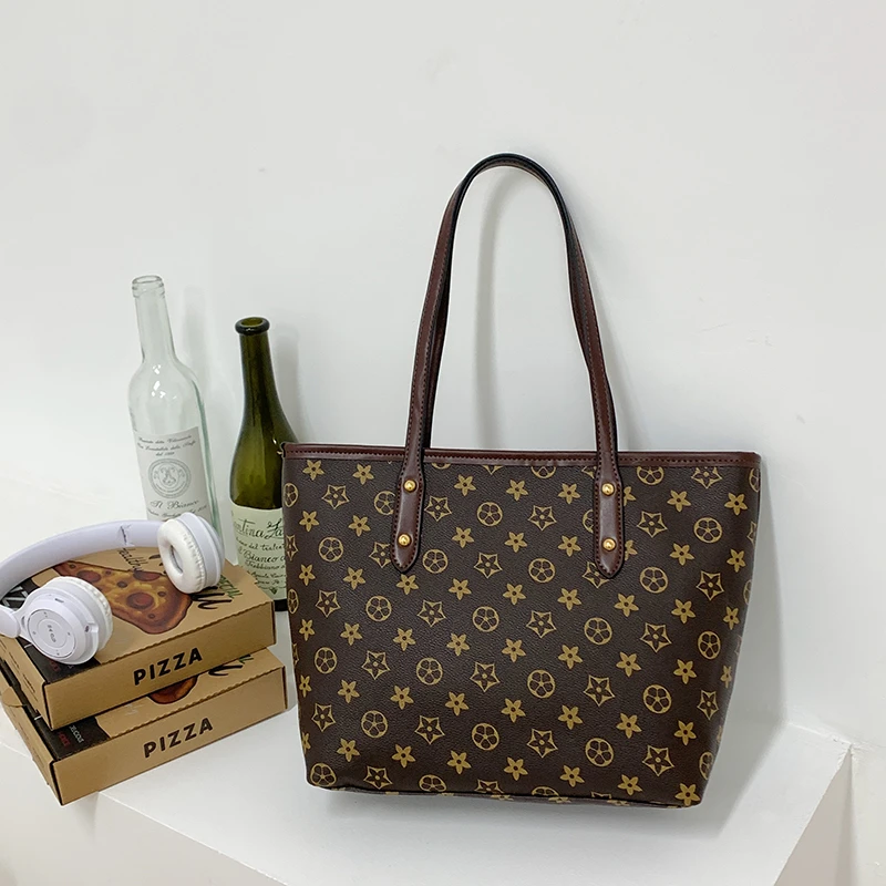 网红爆款高级2024女包新款大容量托特时尚包包百搭单肩手提通勤包