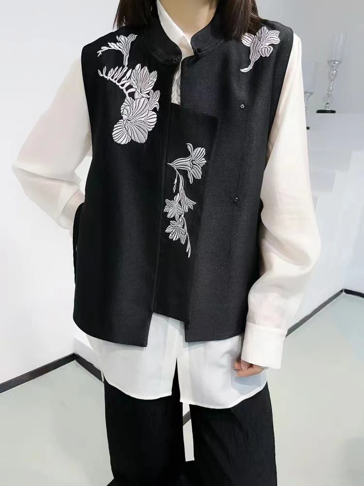 苼木之-国风中式刺绣女士精致背心马甲2511