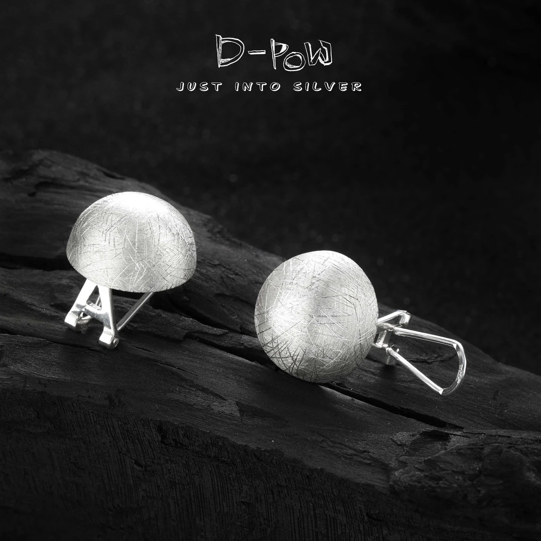 灯小炮 925银耳饰 电白微哑拉丝半球耳扣（4095）银饰气质潮流手工