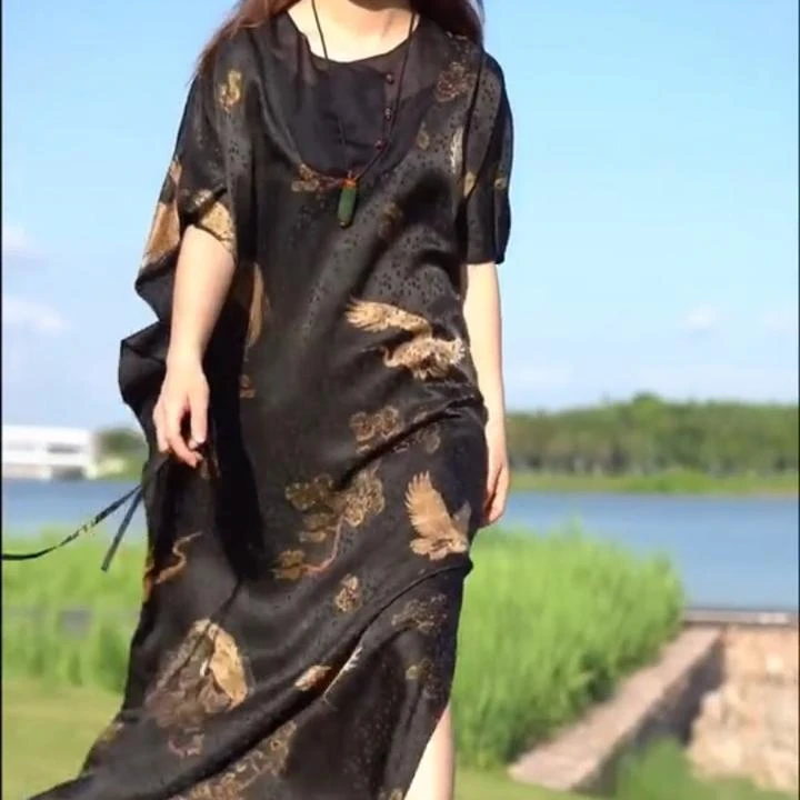 万象有衣-临时吊带上衣-连衣裙等商品2025-0224