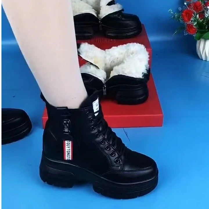 真软皮女士棉鞋2025新款秋冬季加绒保暖雪地靴女防滑厚底马丁靴女