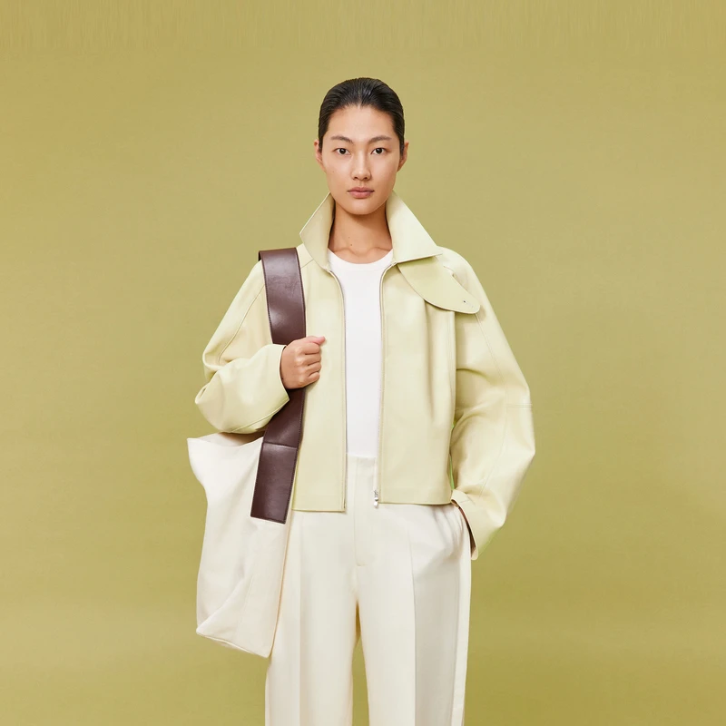 LESS春夏休闲羊皮革围裹翻领短款背后收腰设计皮衣外套2O1A10830