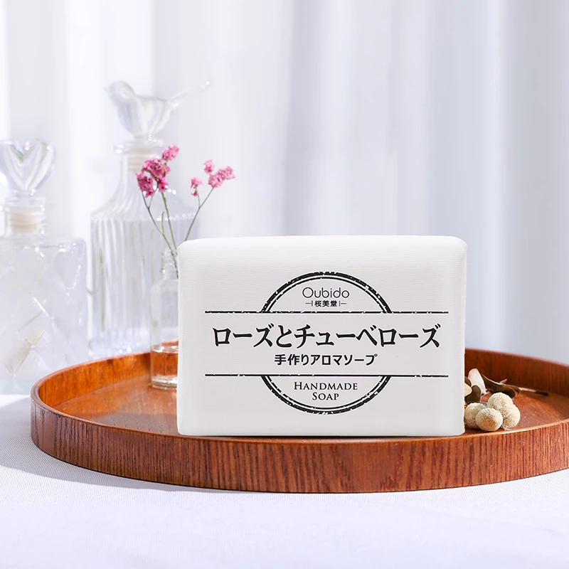 Oubido樱美堂香薰皂生姜与艾叶草雪松与黑沉香玫瑰与晚香玉香皂