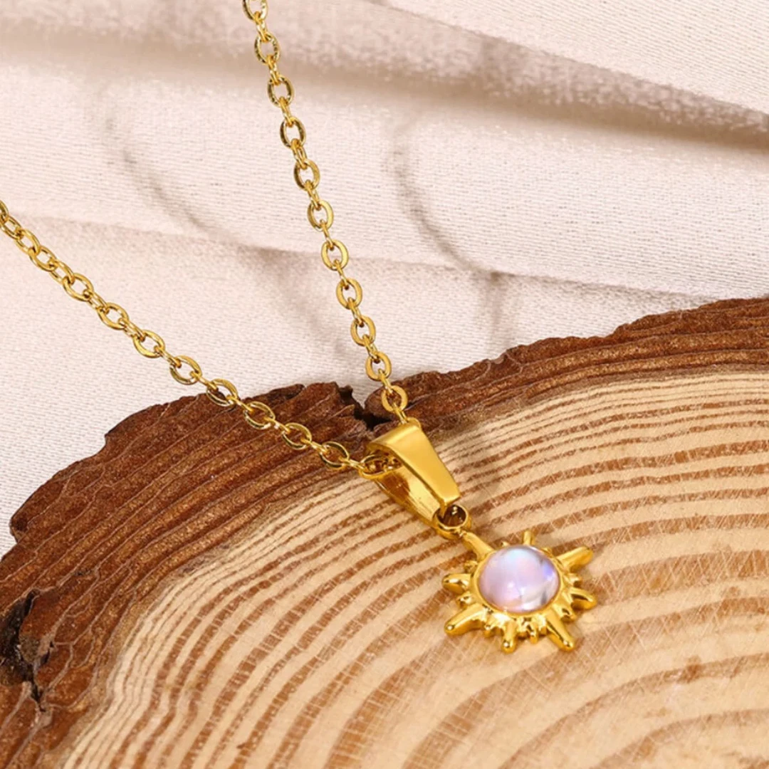 钛钢项链 金色八芒星闪耀钛钢合成锆石项链小众设计感韩系