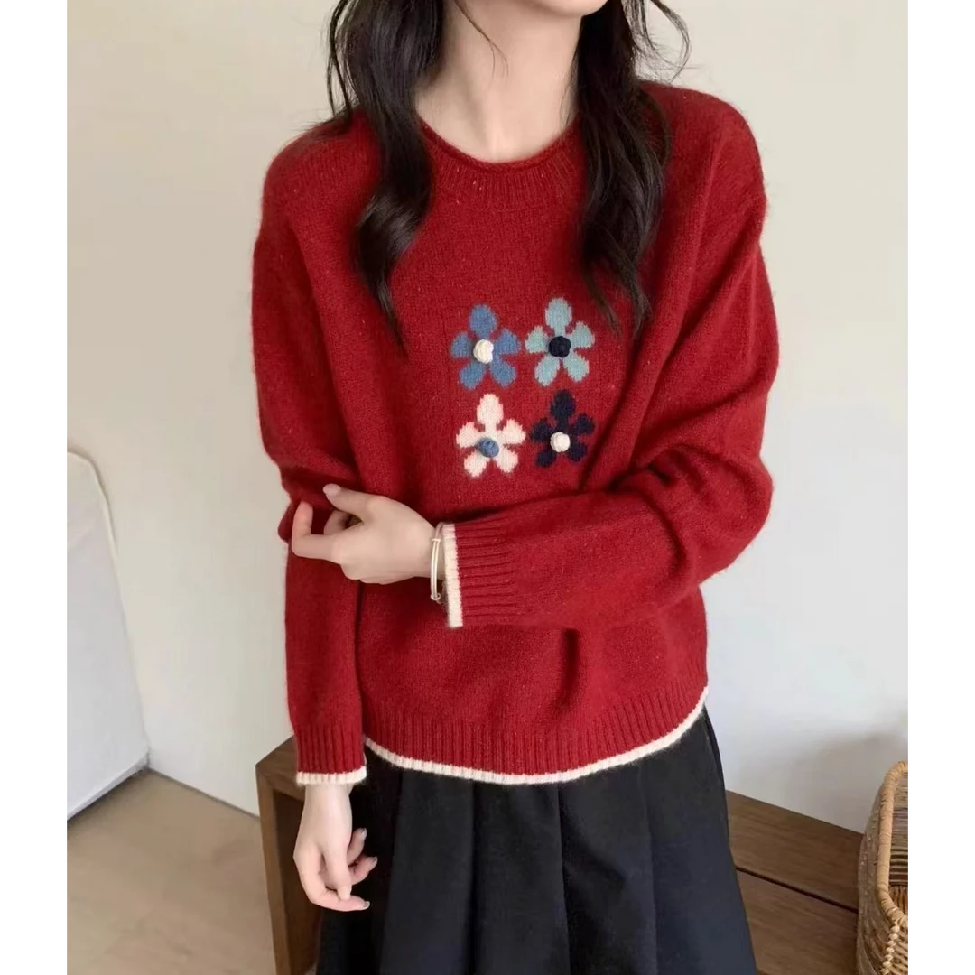 2024秋冬针织衫毛衣时尚宽松百搭洋气甜美风植物鲜花刺绣圆领毛衣