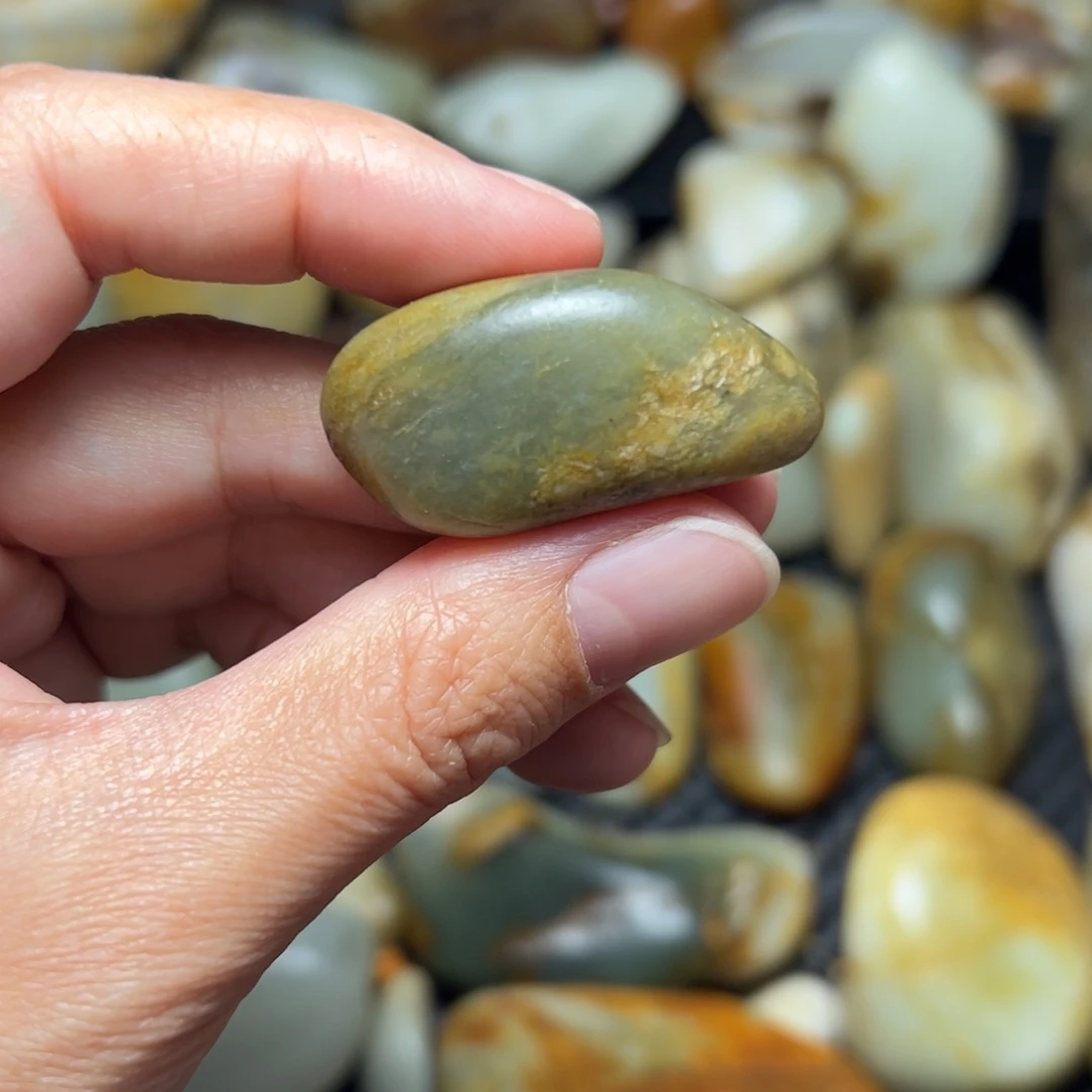 和田玉（青玉）A41未镶嵌