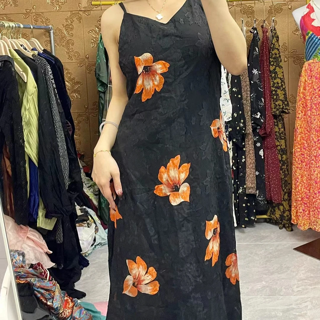 辣辣古着连衣裙2024