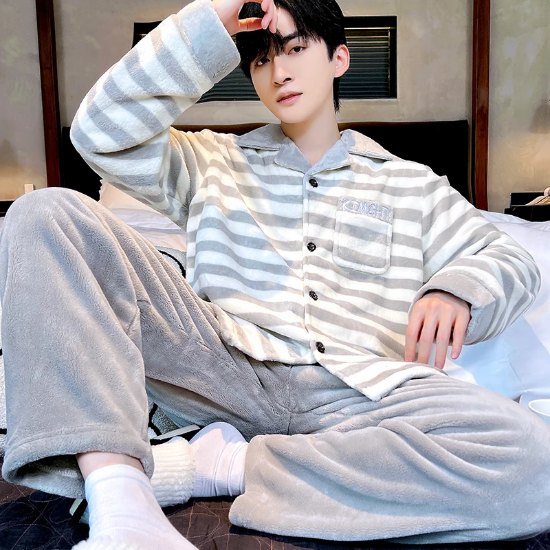 睡衣男秋冬加厚珊瑚绒套装可外穿家居服保暖长袖春秋大码法兰绒50