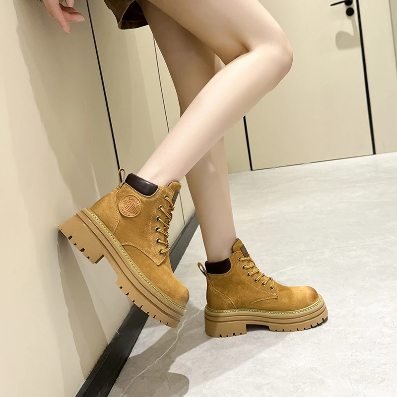 2025春季厚底英伦风马丁靴女加绒时尚百搭户外登山女大黄靴工装靴