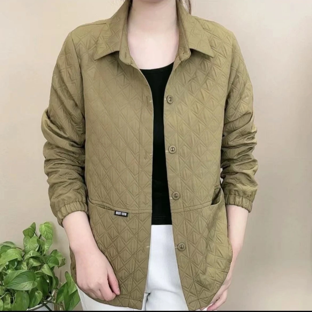 2023新款女装外套上衣大码春秋短款休闲百搭韩版宽松夹克衫