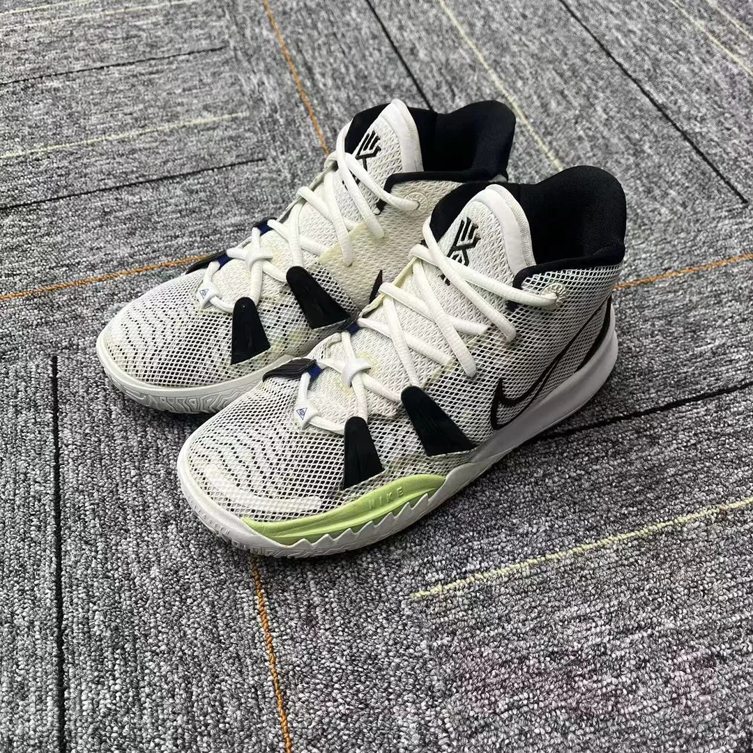 37.5码 Nike 欧文7 中帮 实战篮球鞋 工价1999