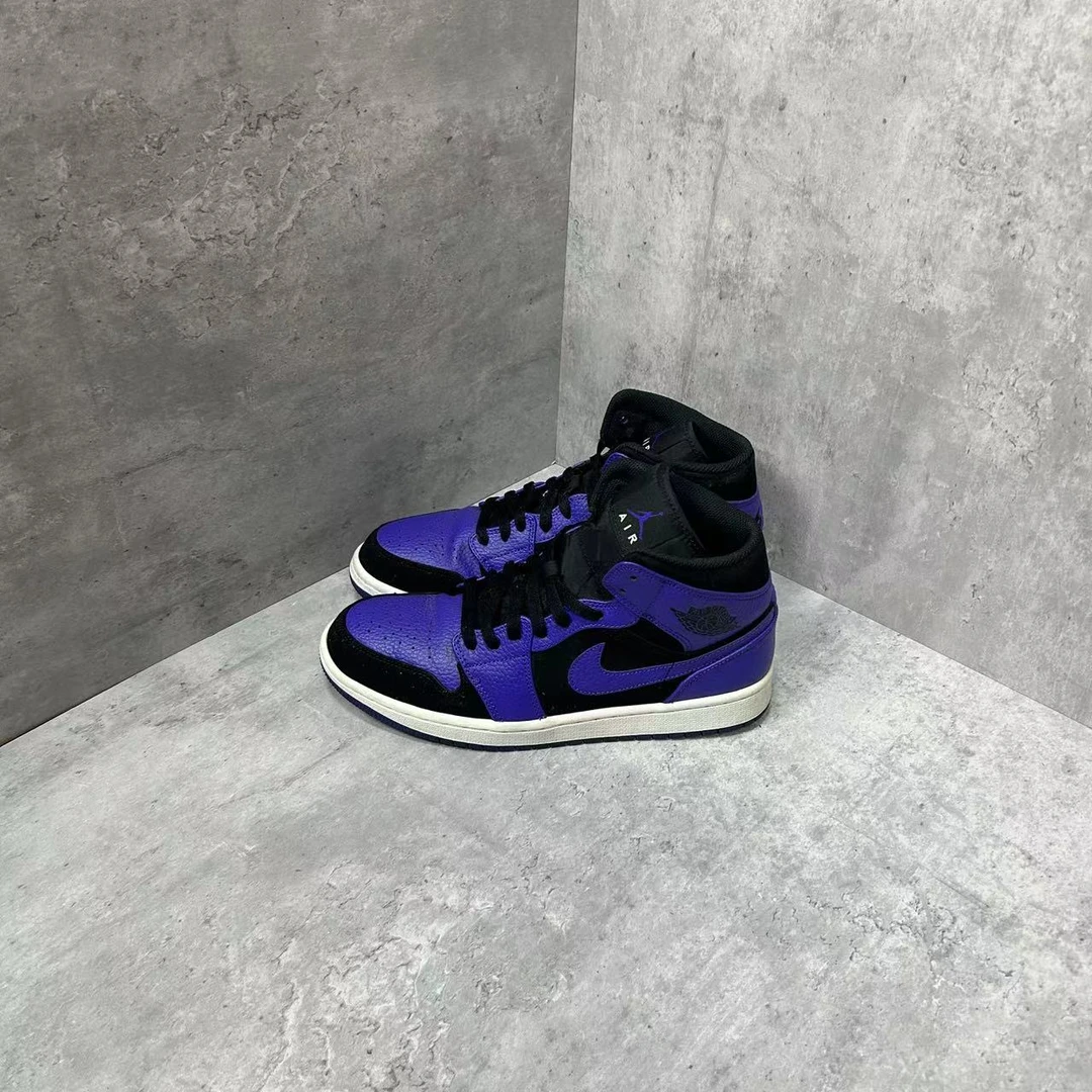 42.5码 Air Jordan 1 黑紫 复古篮球鞋 工价1149