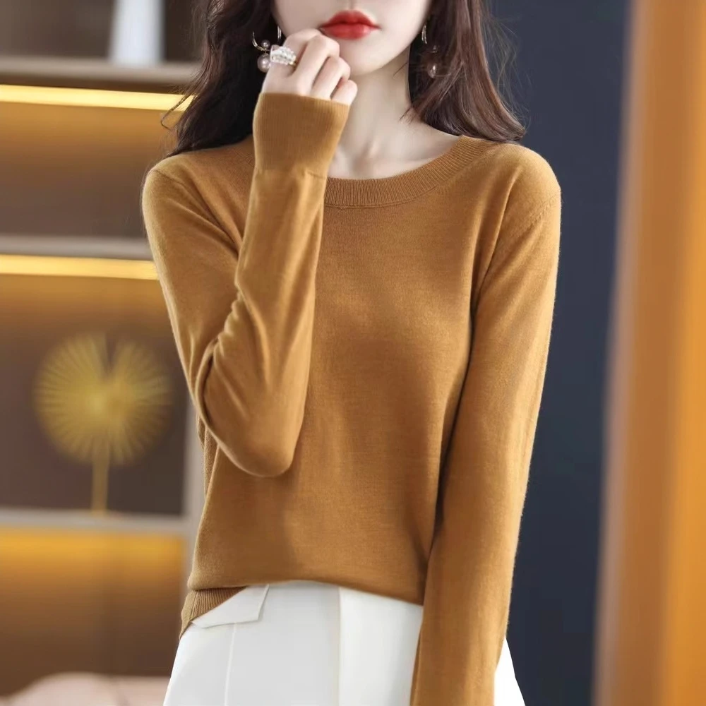 新款圆领针织长袖T恤女薄款精纺羊毛衫宽松显瘦春秋纯色打底衫