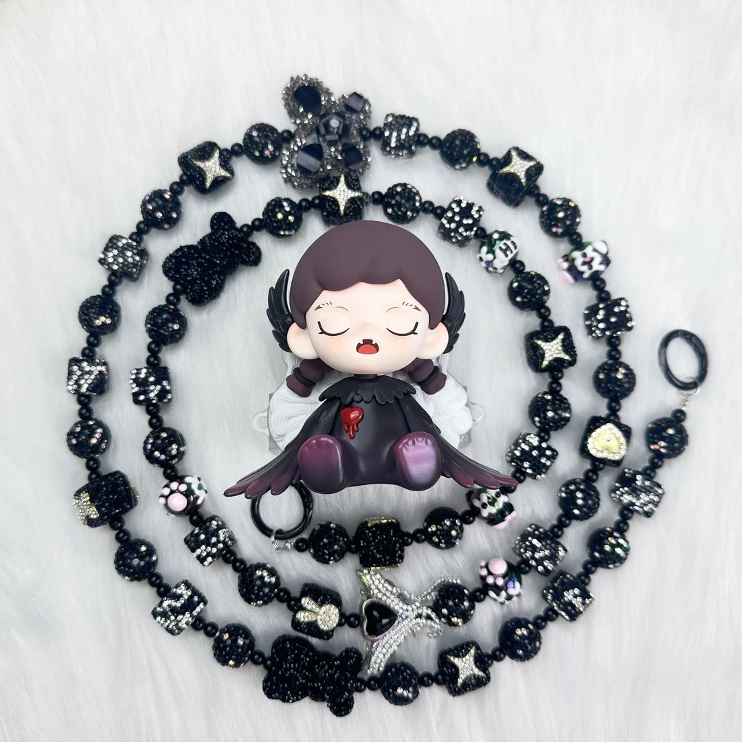 【潮玩diy正版手机背夹】精致手机背夹斜跨连diy大娃背夹现货