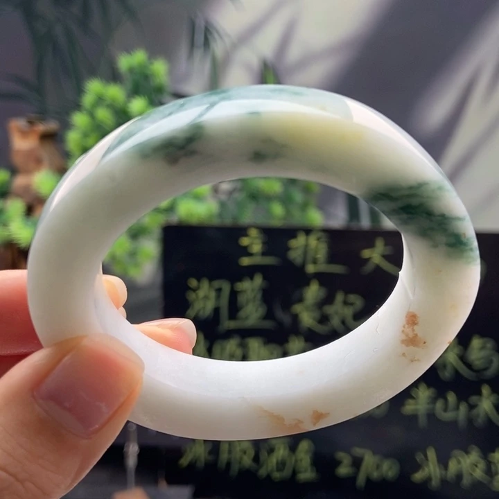 定制翡翠翡翠手镯未镶嵌